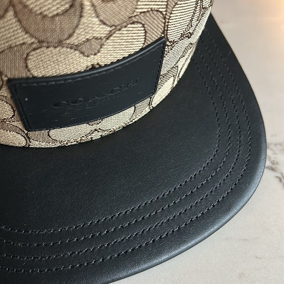 Coach cap - Picture 3 of 5